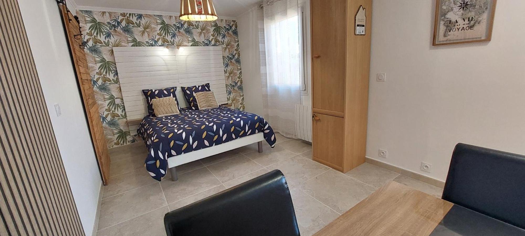 Gite De L'Olivier, Classe, Climatise, Jardin Avec Parking Gratuit Devant Le Logement Et A 5 Minutes Du Centre-Ville A Pied L'Isle-sur-la-Sorgue Exterior photo